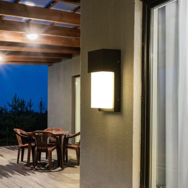 Led outdoor light